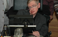 Morre Stephen Hawking, astrofísico que conviveu com esclerose lateral amiotrófica (ELA) por 55 anos