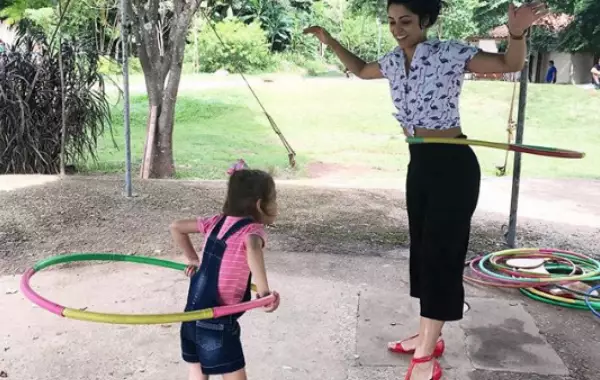 “Diagnóstico não é sentença”, diz mãe de filha com doença rara