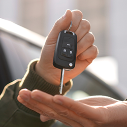 Pessoas com doenças raras podem comprar carro com desconto: entenda a isenção de IPI e ICMS